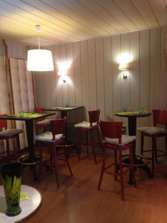 Hotel La Tour D'Auvergne Pont-lʼAbbé 部屋 写真